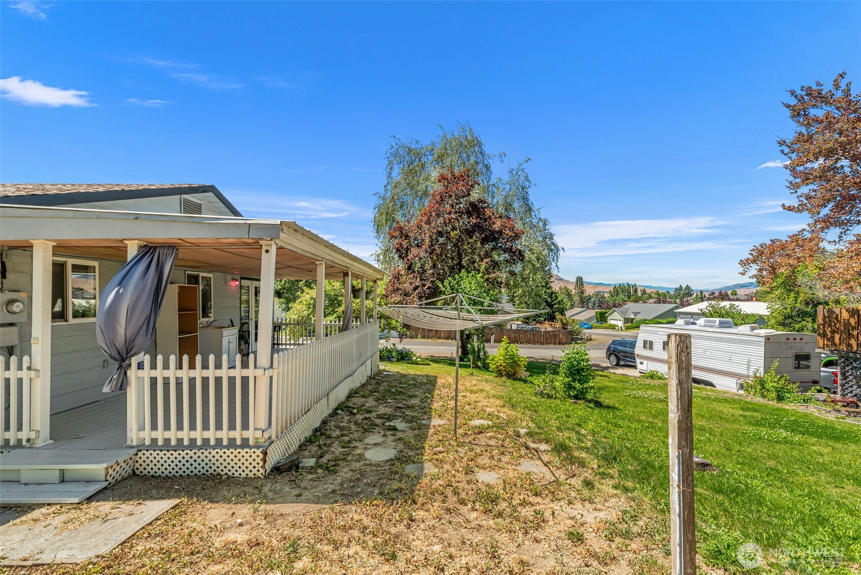 593 Rolfs Place East Wenatchee, WA 98802 - Photo 25 of 40