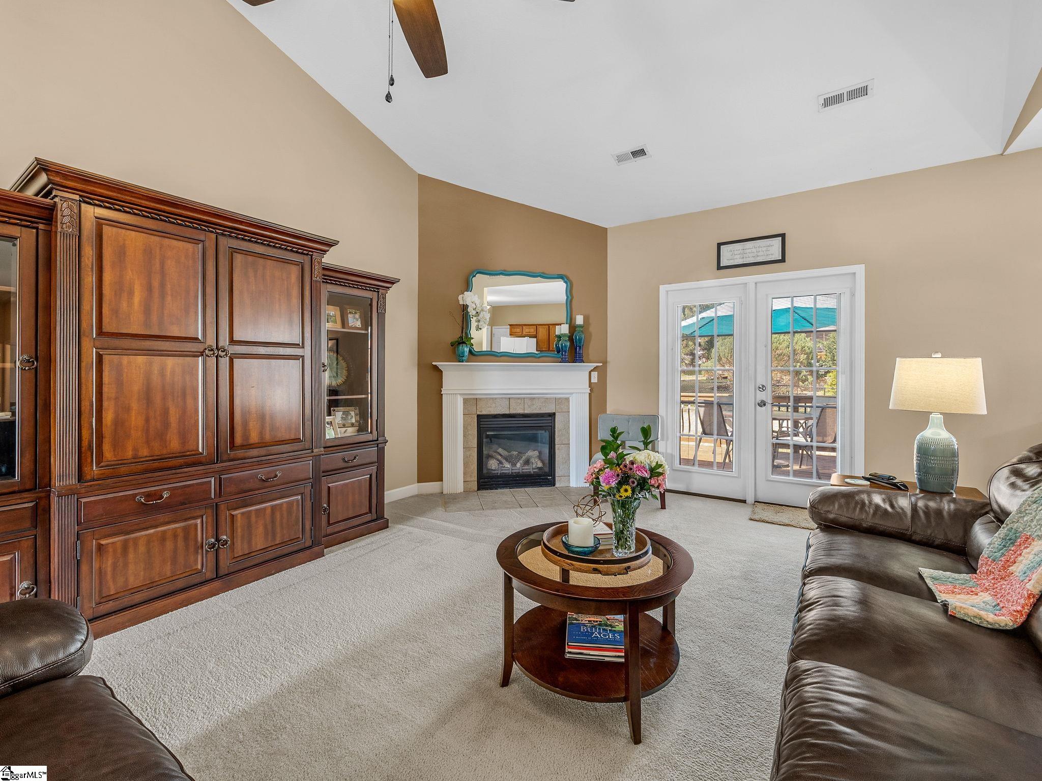 414 Landstone Terrace Boiling Springs, SC 29316 - Photo 7 of 41