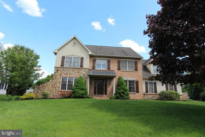 362 Rumford Road Lititz, PA 17543 - Photo 2 of 39 Gallery Image 2