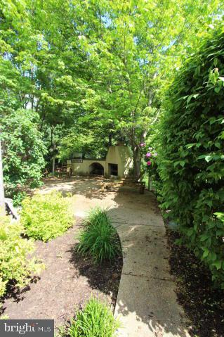 362 Rumford Road Lititz, PA 17543 - Photo 35 of 39 Gallery Image 35