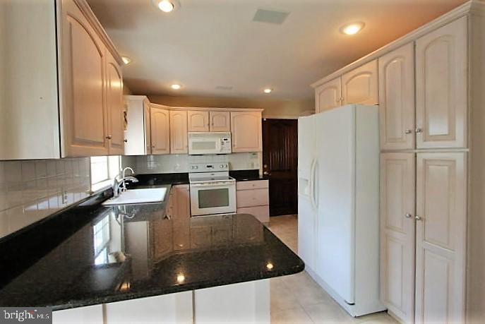 362 Rumford Road Lititz, PA 17543 - Photo 9 of 39 Gallery Image 9