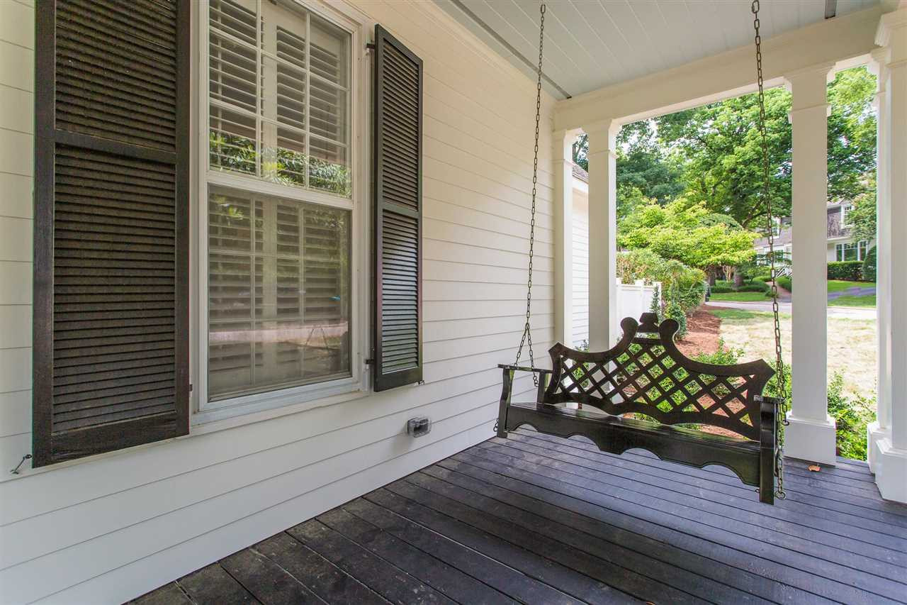 2318 Hales Road Raleigh, NC 27608 - Photo 4 of 30 Photo 4