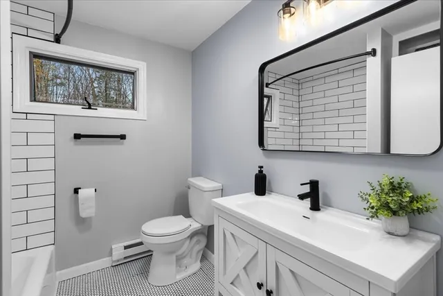 $535,000 | 102 Leon Court, Hanson, MA 02341