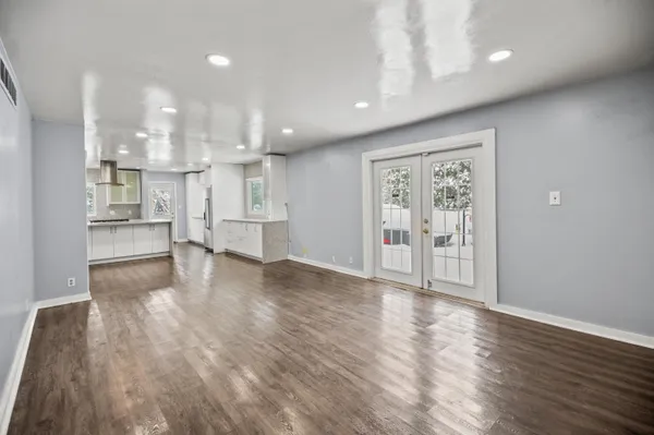 $749,900 | 2003 South Valley Spring Drive, New Berlin, WI 53151