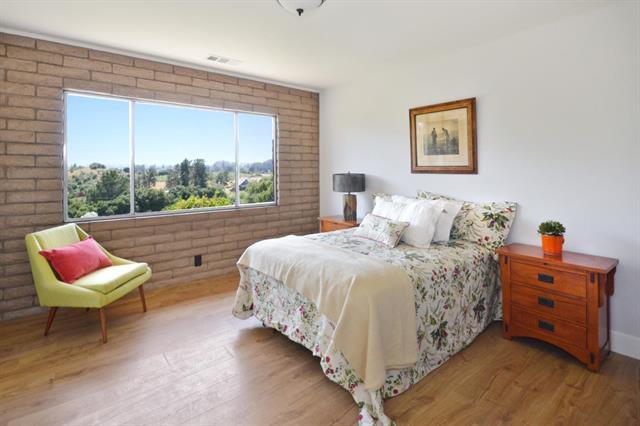 140 Smith Road Watsonville, CA 95076 - Photo 20 of 34 Gallery Image 20