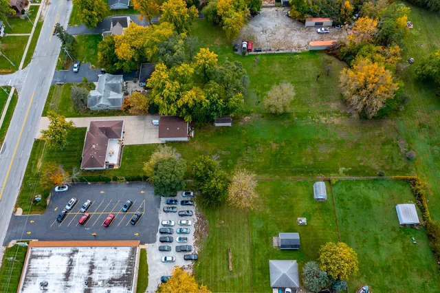 $374,700 | 18622 Burnham Avenue, Lansing, IL 60438