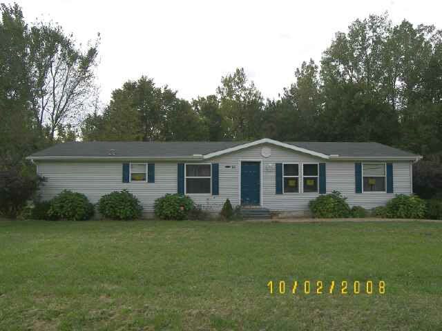 81 East M S R3E Lane, Unit RIDINGER Pierceton, IN 46562 - Photo 1 of 9 Gallery Image 1