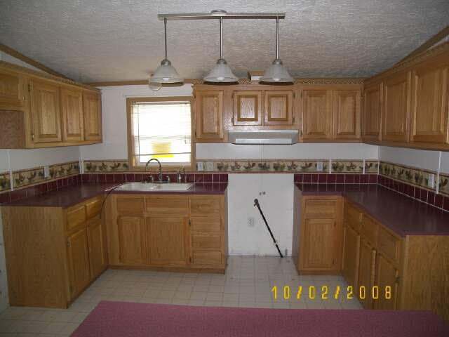 81 East M S R3E Lane, Unit RIDINGER Pierceton, IN 46562 - Photo 4 of 9 Gallery Image 4