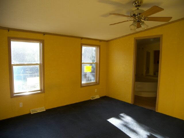 81 East M S R3E Lane, Unit RIDINGER Pierceton, IN 46562 - Photo 6 of 9 Gallery Image 6