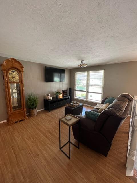 222 Hawthorne Road Sunbury, OH 43074 - Photo 11 of 16 IMG_2495
