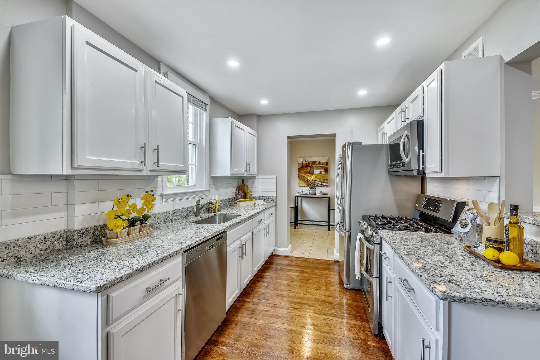 10108 Pierce Drive Silver Spring, MD 20901 - Photo 15 of 64 Kitchen and breakfast room