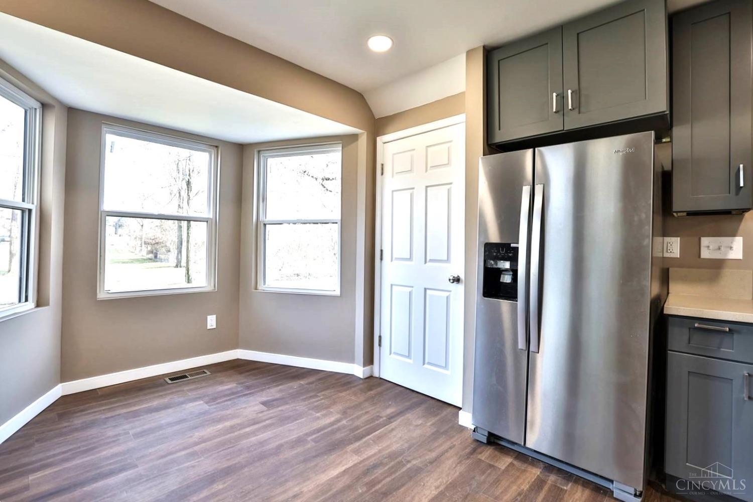 8216 Forest Road Cincinnati, OH 45255 - Photo 11 of 33 Gallery Image 11