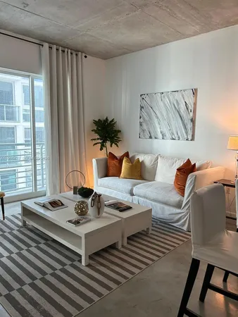 $2,450 | 234 Northeast 3rd Street, Unit 2009, Miami, FL 33132