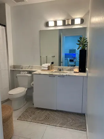 $2,450 | 234 Northeast 3rd Street, Unit 2009, Miami, FL 33132