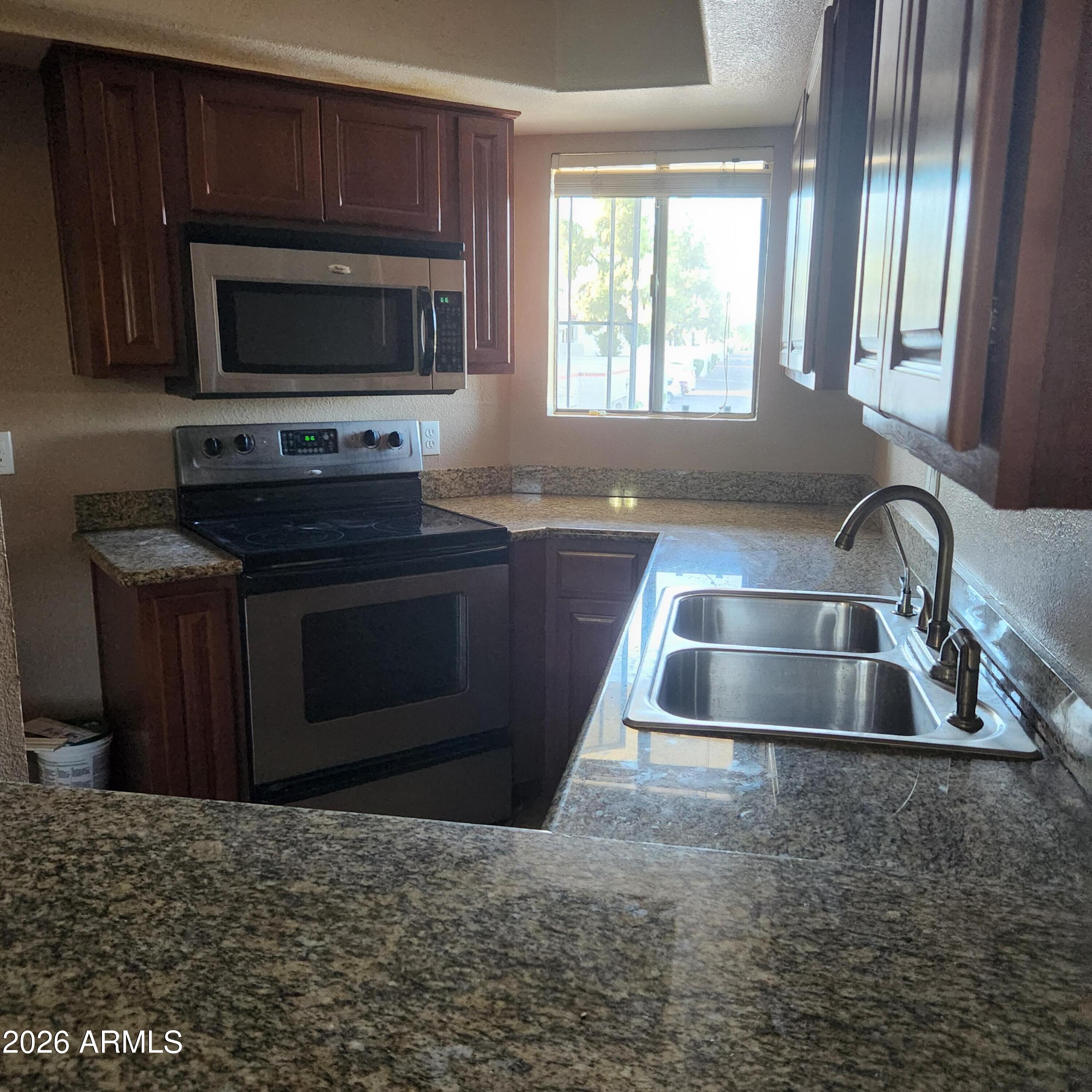 835 North Granite Reef Road, Unit 18 Scottsdale, AZ 85257 - Photo 4 of 12 Kitchen