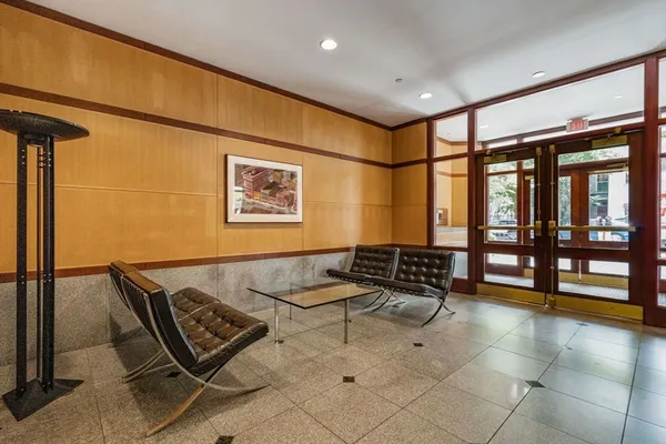 $3,400 | 931 Massachusetts Avenue, Unit 306, Cambridge, MA 02139