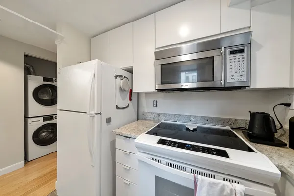 $3,400 | 931 Massachusetts Avenue, Unit 306, Cambridge, MA 02139