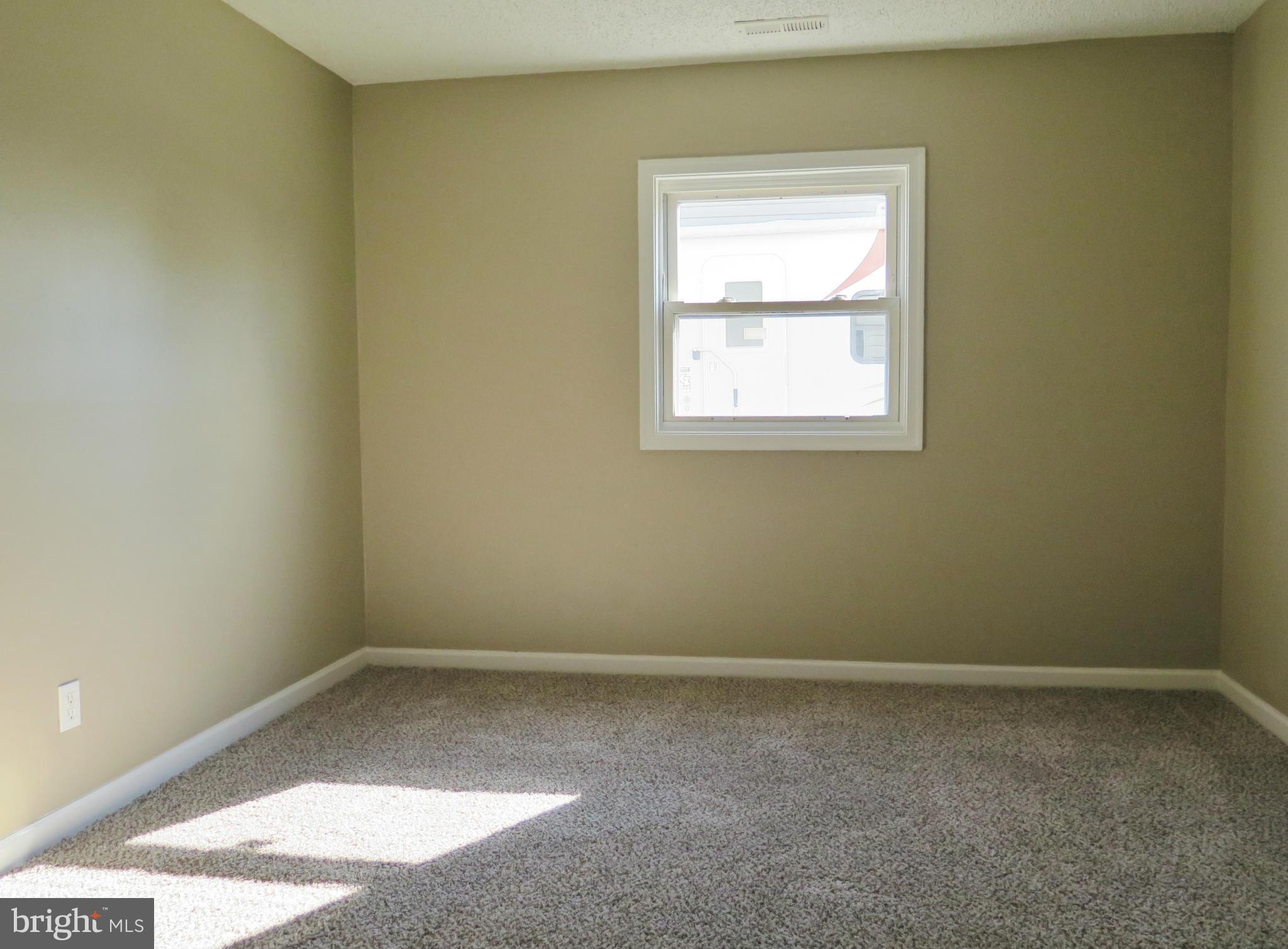 2405 Zion Road Halethorpe, MD 21227 - Photo 17 of 26 Bedroom