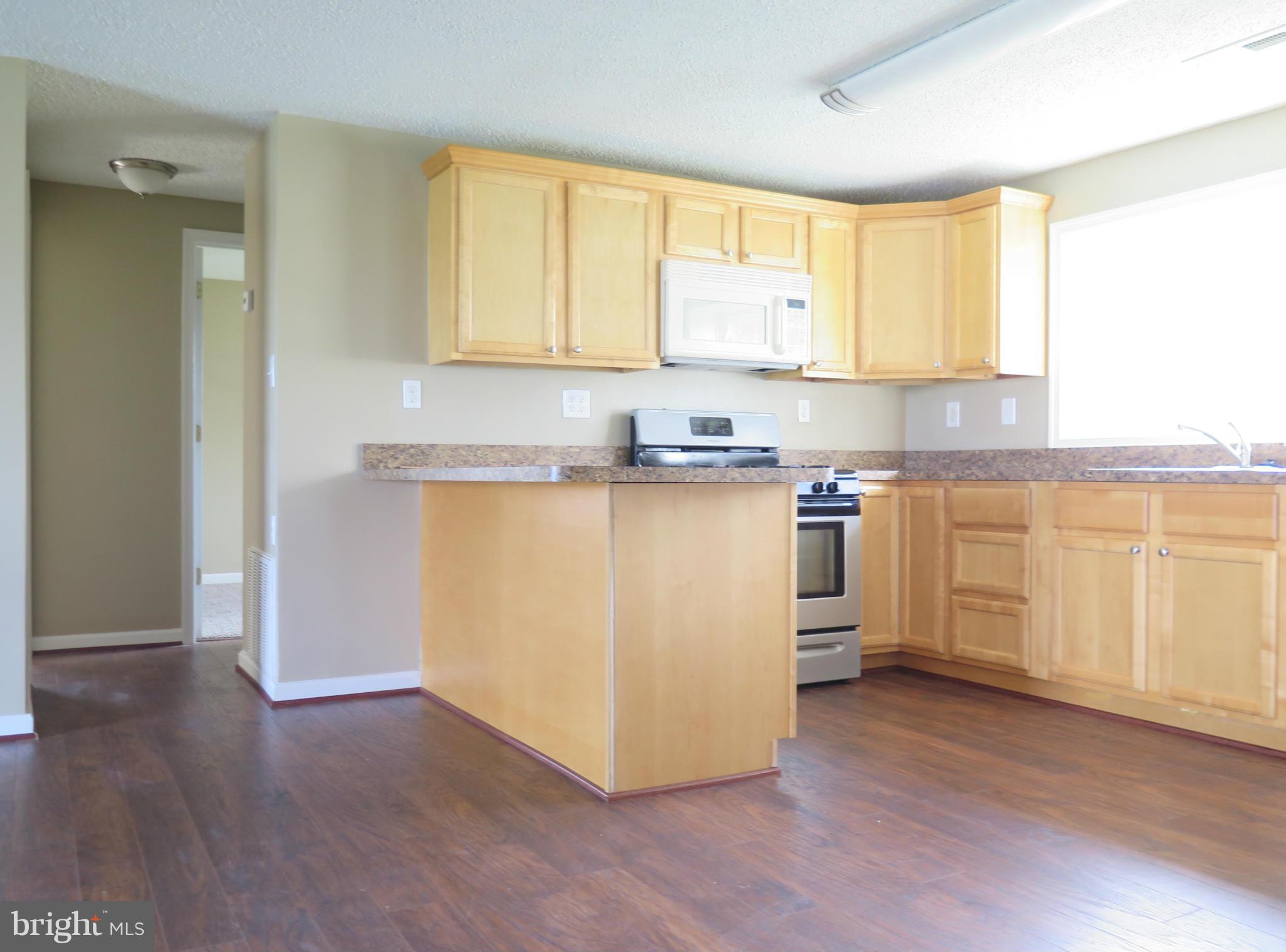 2405 Zion Road Halethorpe, MD 21227 - Photo 9 of 26 Kitchen