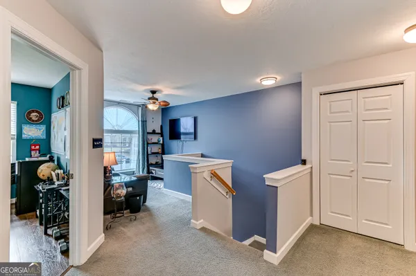 a view of a storage & utility room