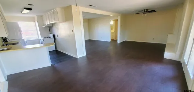 $1,450 | 2401 Airline Drive, Tyler, TX 75701