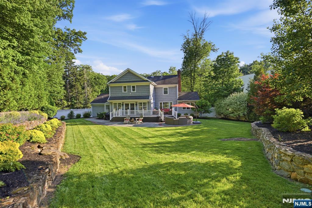 62 Fells Road Verona, NJ 07044 - Photo 40 of 48