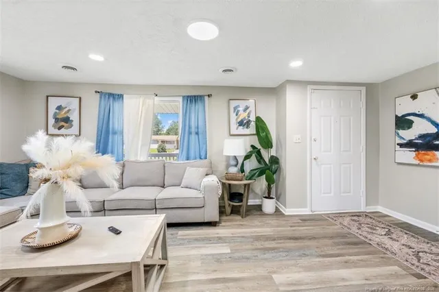 $192,000 | 5645 Camden Road, Hope Mills, NC 28348