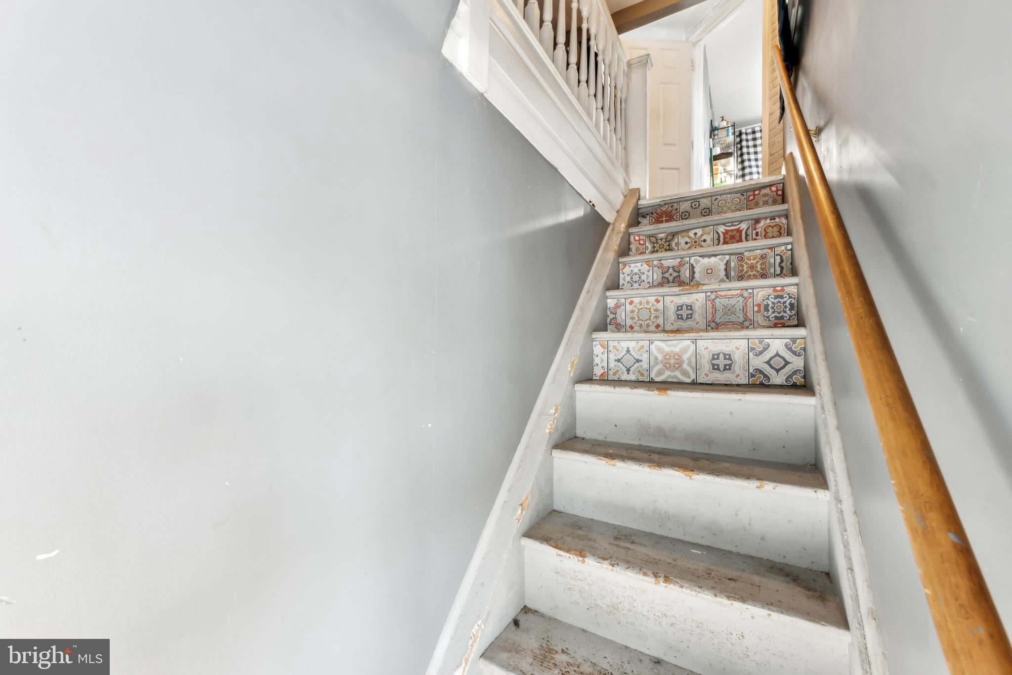200 East Washington Street Riverside, NJ 08075 - Photo 19 of 31 a view of entryway