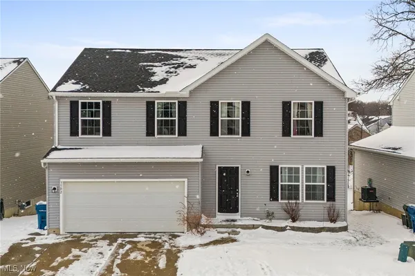 $350,000 | 3502 Magnolia Drive, Lorain, OH 44053