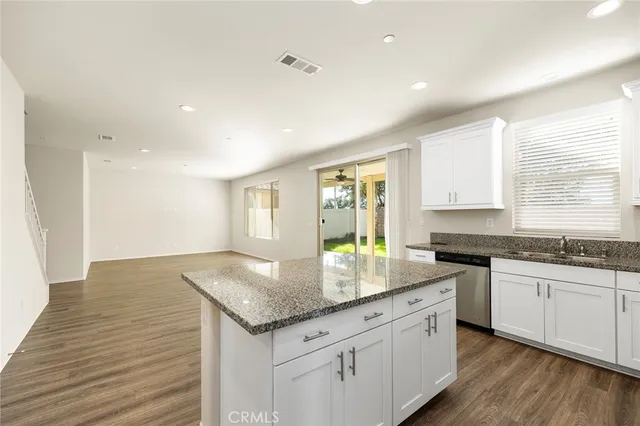 $3,500 | 30041 Leeward Court, Menifee, CA 92584