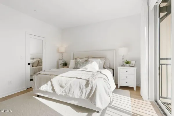 $1,299,000 | 1578 East Thompson Boulevard, Ventura, CA 93001