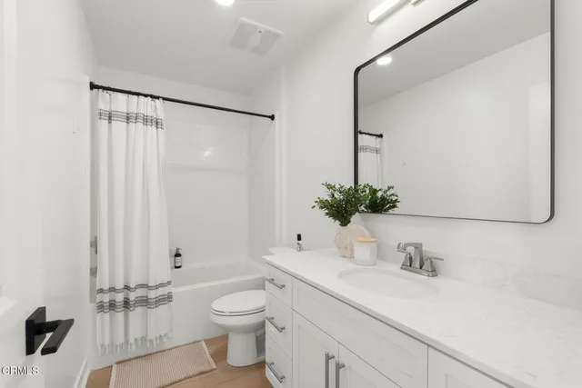 $1,365,000 | 1578 East Thompson Boulevard, Ventura, CA 93001