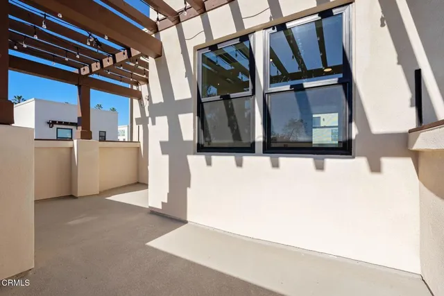 $1,365,000 | 1578 East Thompson Boulevard, Ventura, CA 93001