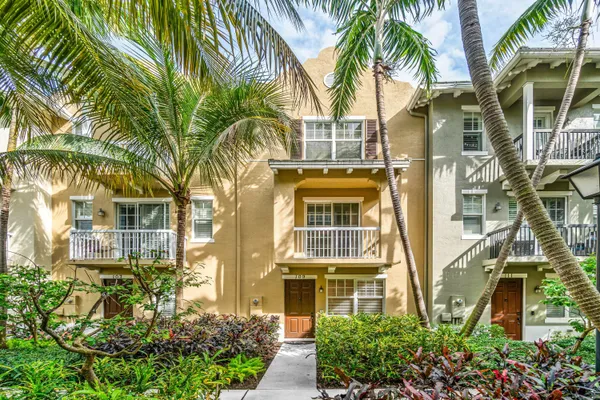 $845,000 | 109 East Coda Circle, Delray Beach, FL 33444