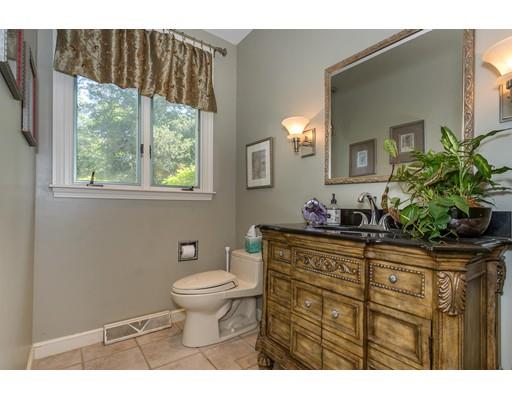 943 Washington Street Canton, MA 02021 - Photo 14 of 30 Gallery Image 14