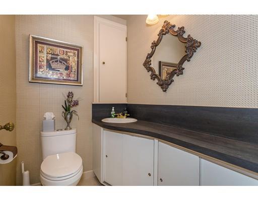 943 Washington Street Canton, MA 02021 - Photo 10 of 30 Gallery Image 10