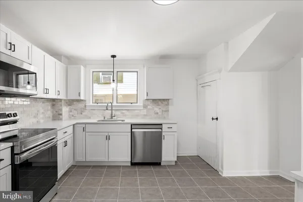 $424,900 | 1025 South Loudoun Street, Winchester, VA 22601