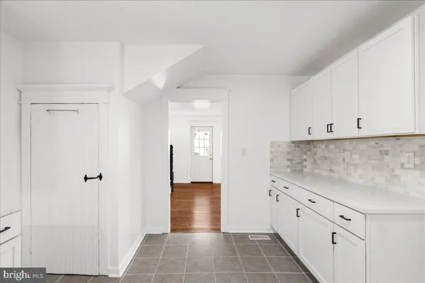 $424,900 | 1025 South Loudoun Street, Winchester, VA 22601