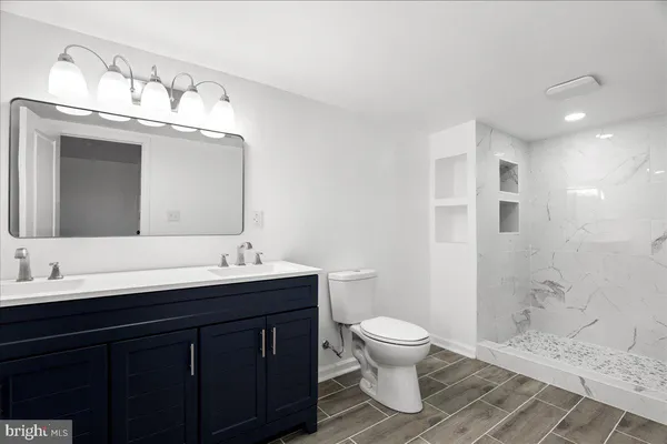 $424,900 | 1025 South Loudoun Street, Winchester, VA 22601