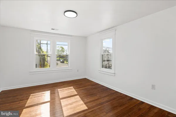 $424,900 | 1025 South Loudoun Street, Winchester, VA 22601