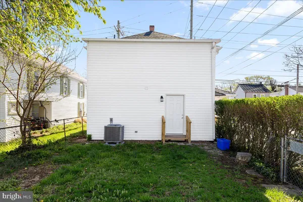 $424,900 | 1025 South Loudoun Street, Winchester, VA 22601