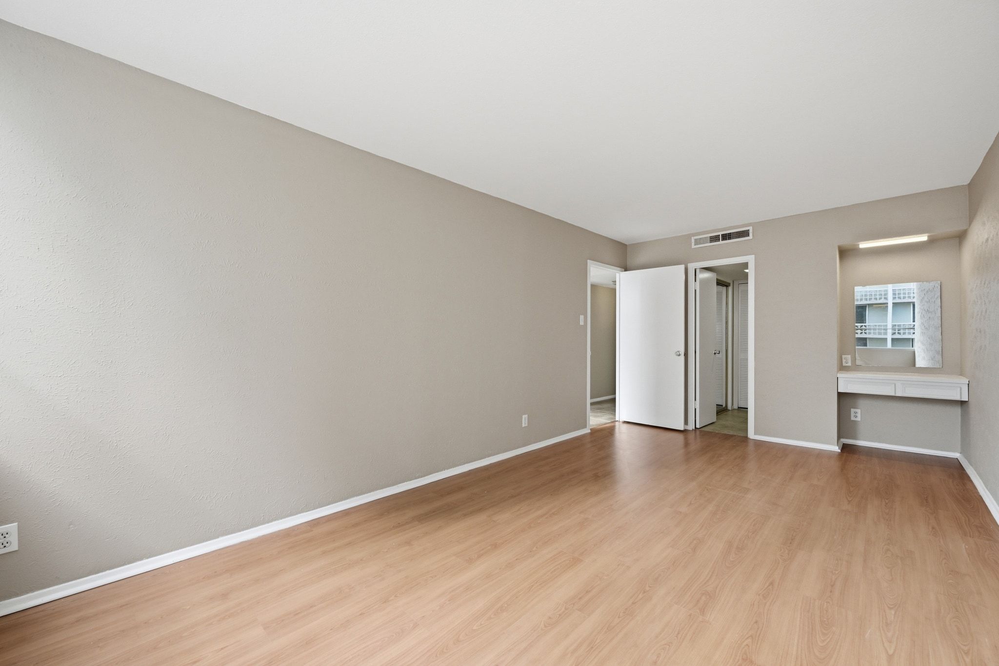 1800 Lavaca Street, Unit 515 Austin, TX 78701 - Photo 8 of 20