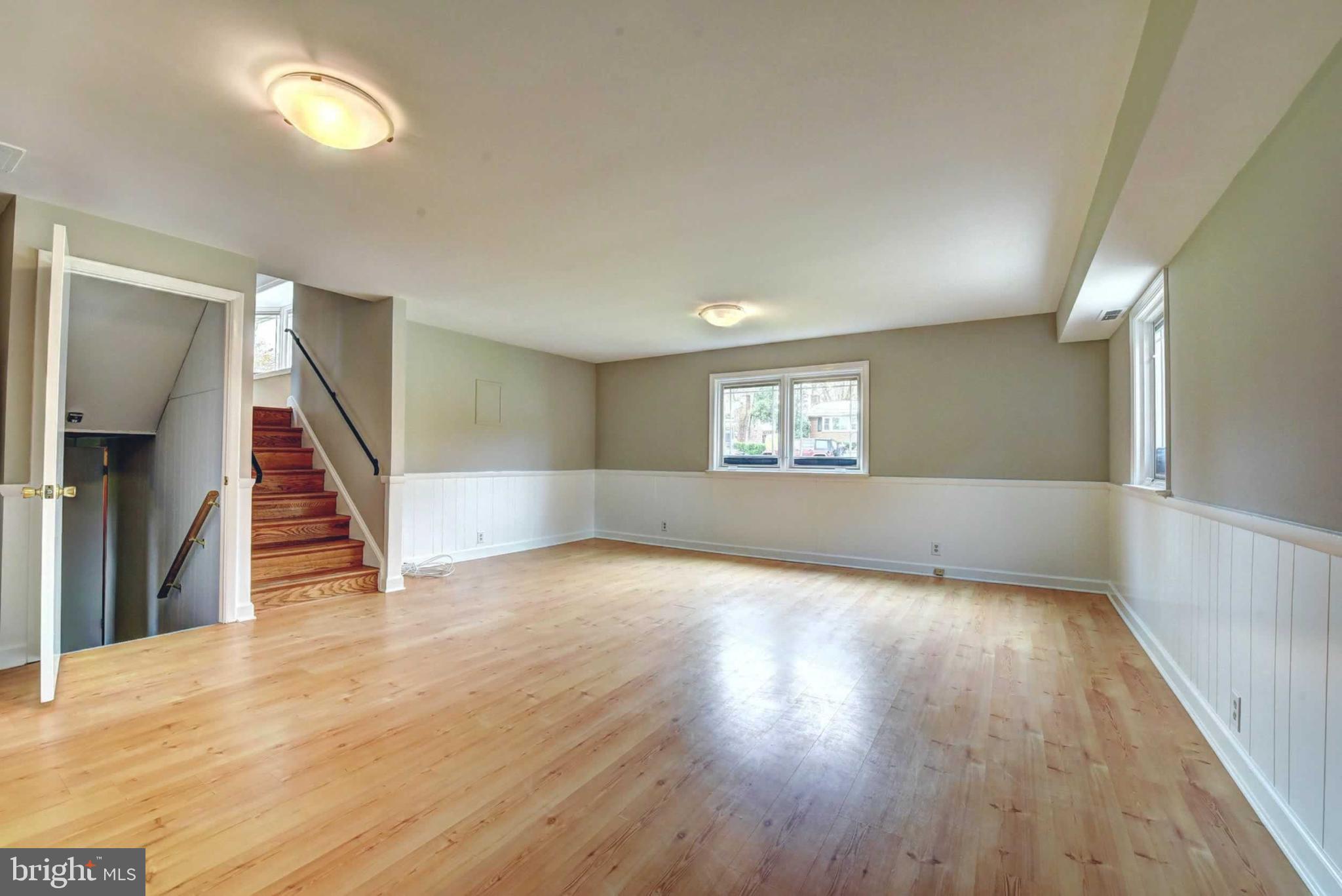 7014 Sea Cliff Road McLean, VA 22101 - Photo 21 of 31 Family Room/Office