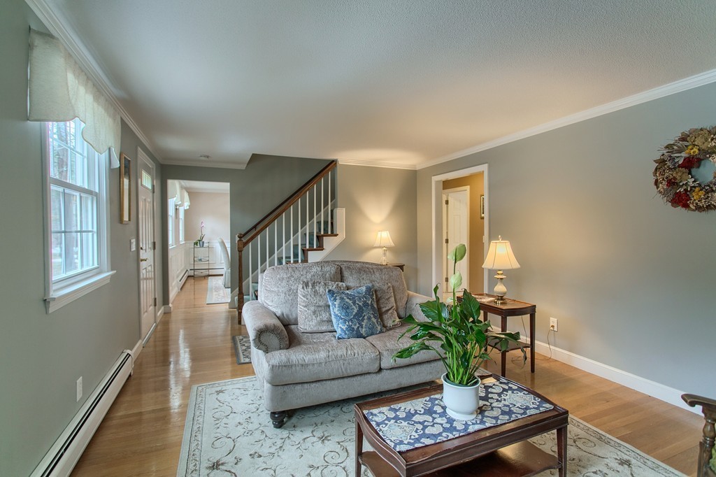 8 Stratton Hill Road Westford, MA 01886 - Photo 14 of 29 Gallery Image 14