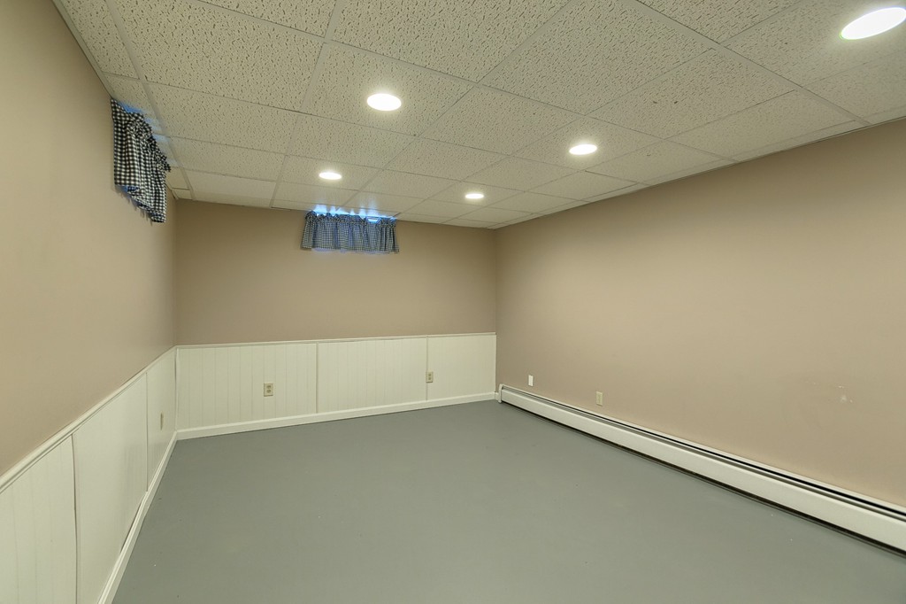 8 Stratton Hill Road Westford, MA 01886 - Photo 24 of 29 Gallery Image 24