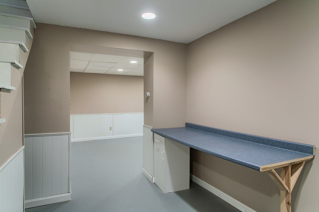 8 Stratton Hill Road Westford, MA 01886 - Photo 25 of 29 Gallery Image 25