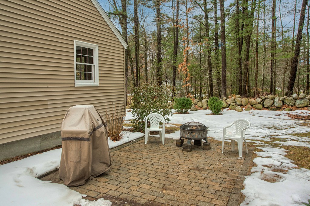 8 Stratton Hill Road Westford, MA 01886 - Photo 27 of 29 Gallery Image 27