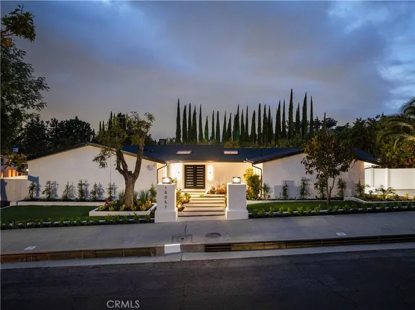 $2,699,000 | 18057 Medley Drive, Encino, CA 91316