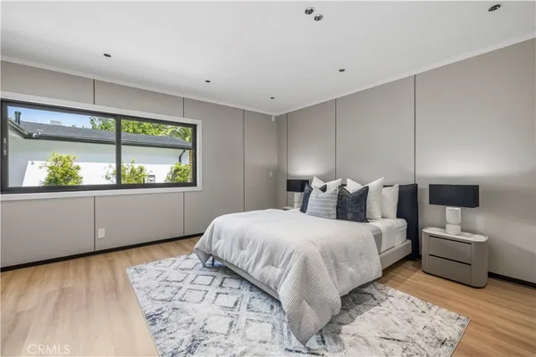 $2,699,000 | 18057 Medley Drive, Encino, CA 91316
