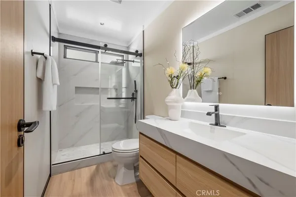 $2,699,000 | 18057 Medley Drive, Encino, CA 91316